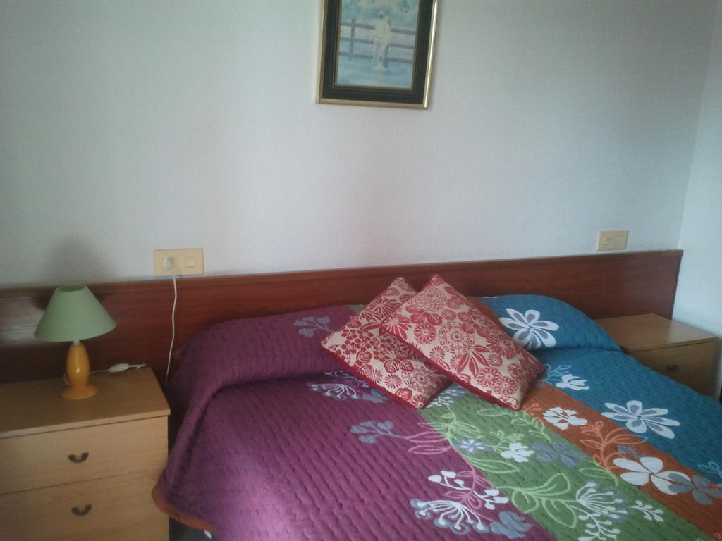 Apartamentos Ocana Кала де Финестрат Екстериор снимка