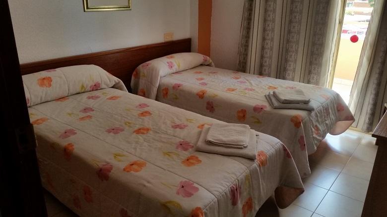 Apartamentos Ocana Кала де Финестрат Екстериор снимка
